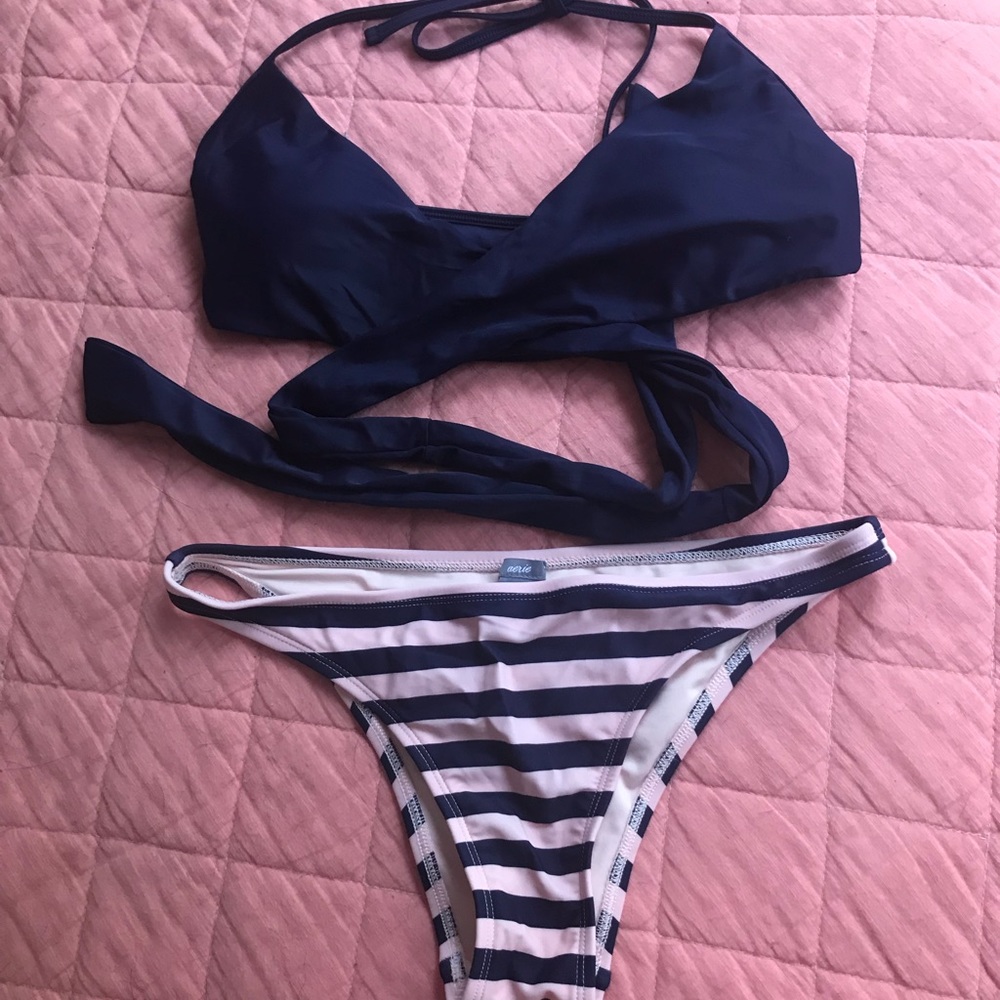 Aerie swimsuit - BRAND NEW